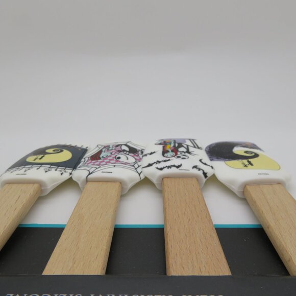 Silicone Spatula Nightmare Before Christmas 4 Pack Set Short Wood Handle New - Picture 12 of 12